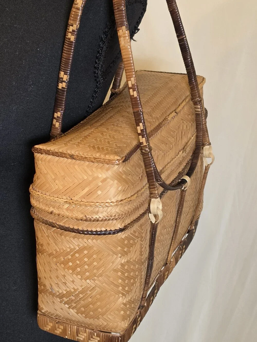 VTG Tiruray Tribe Basket Purse Woven Bamboo River Cane Box Bag Philippines Boho